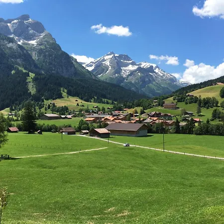 Chalet Lola * Gsteig